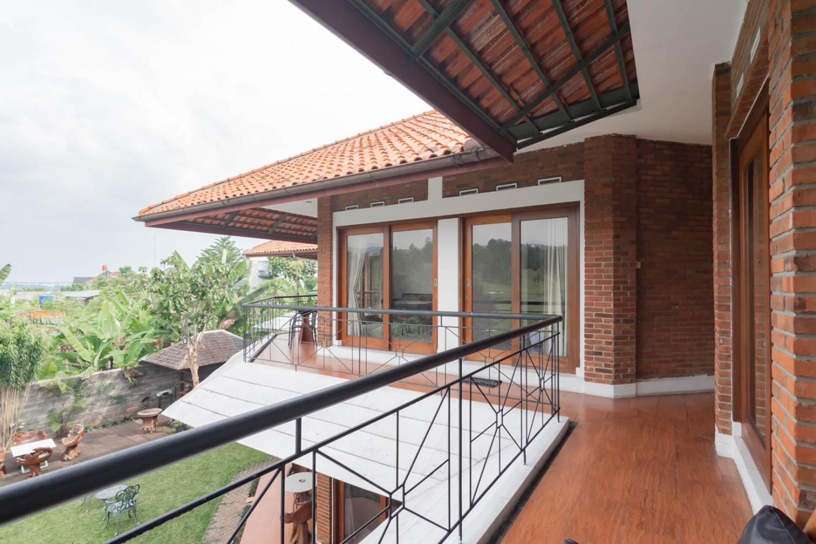 RedDoorz Plus near Dago Pakar Bandung Zewnętrze zdjęcie