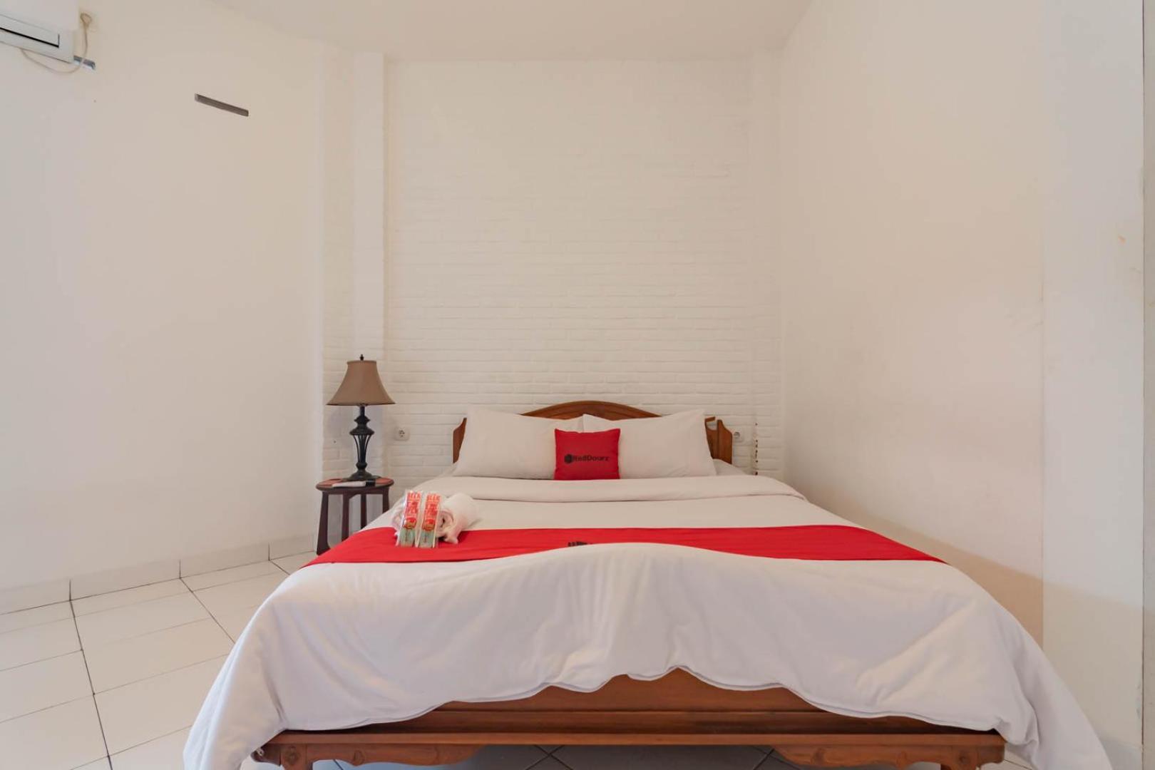 RedDoorz Plus near Dago Pakar Bandung Zewnętrze zdjęcie
