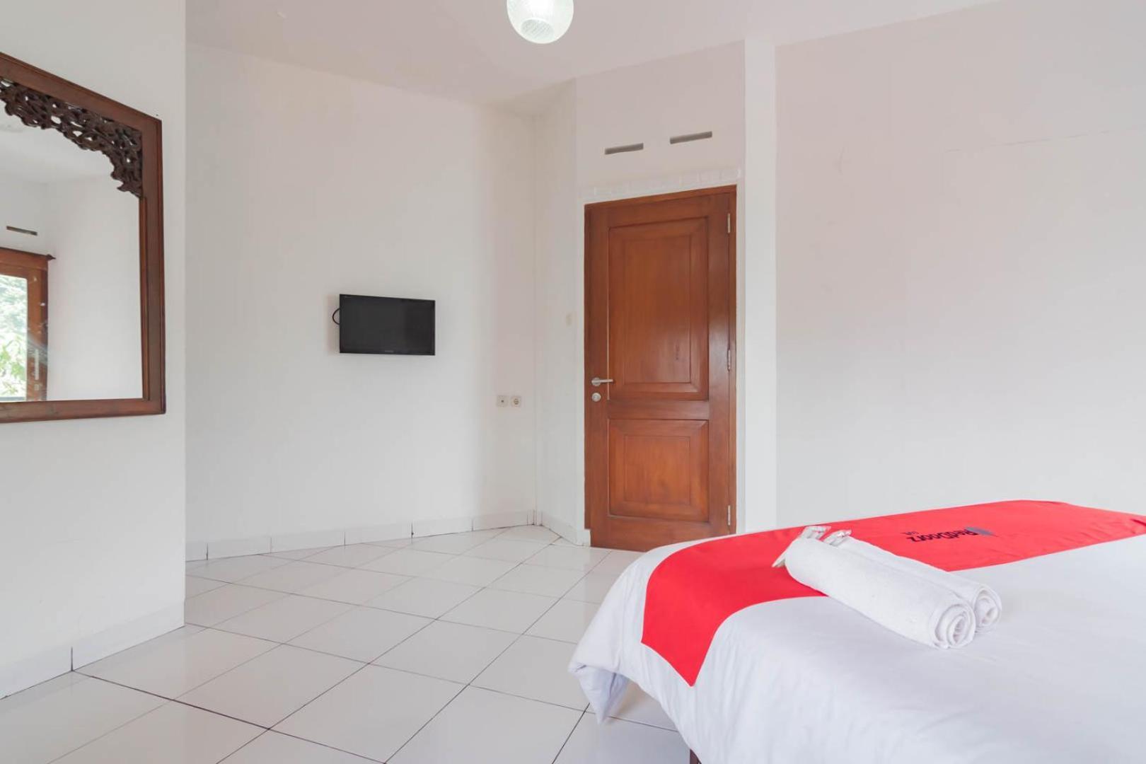 RedDoorz Plus near Dago Pakar Bandung Zewnętrze zdjęcie
