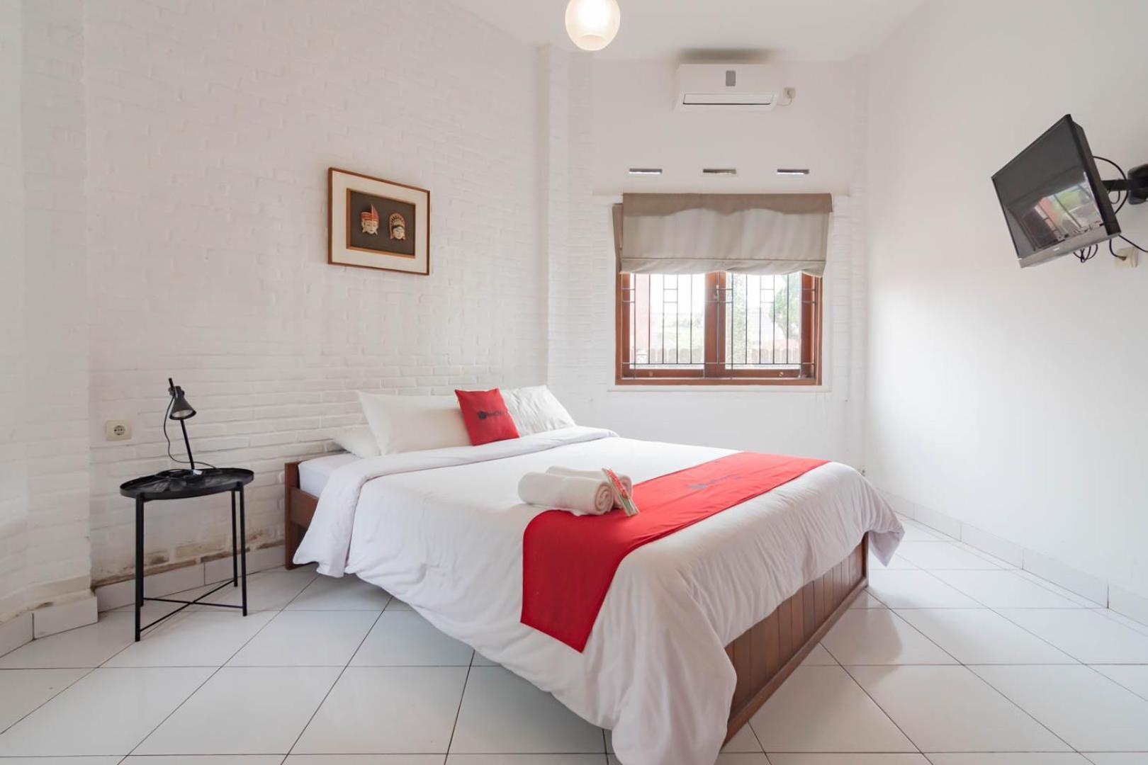RedDoorz Plus near Dago Pakar Bandung Zewnętrze zdjęcie